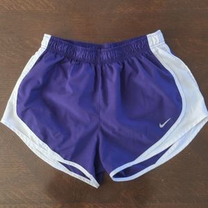 Nike Dri-FIT Tempo Women's Running Shorts